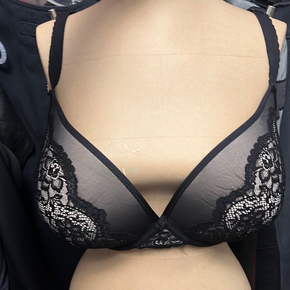 Torrid black bra 46D